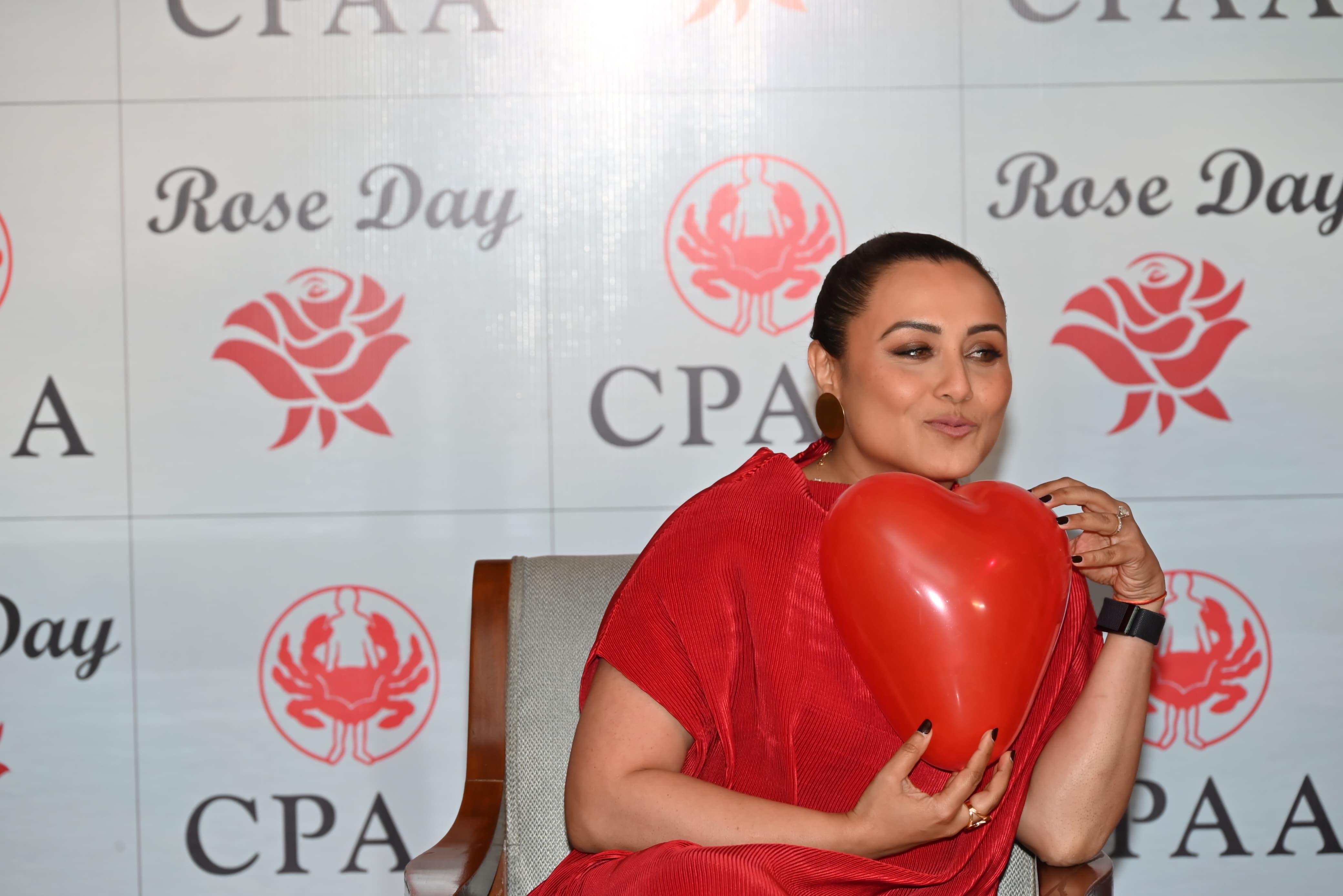 Rani Mukherji was clicked at an event in Mumbai today. Doesn't she look beautiful?