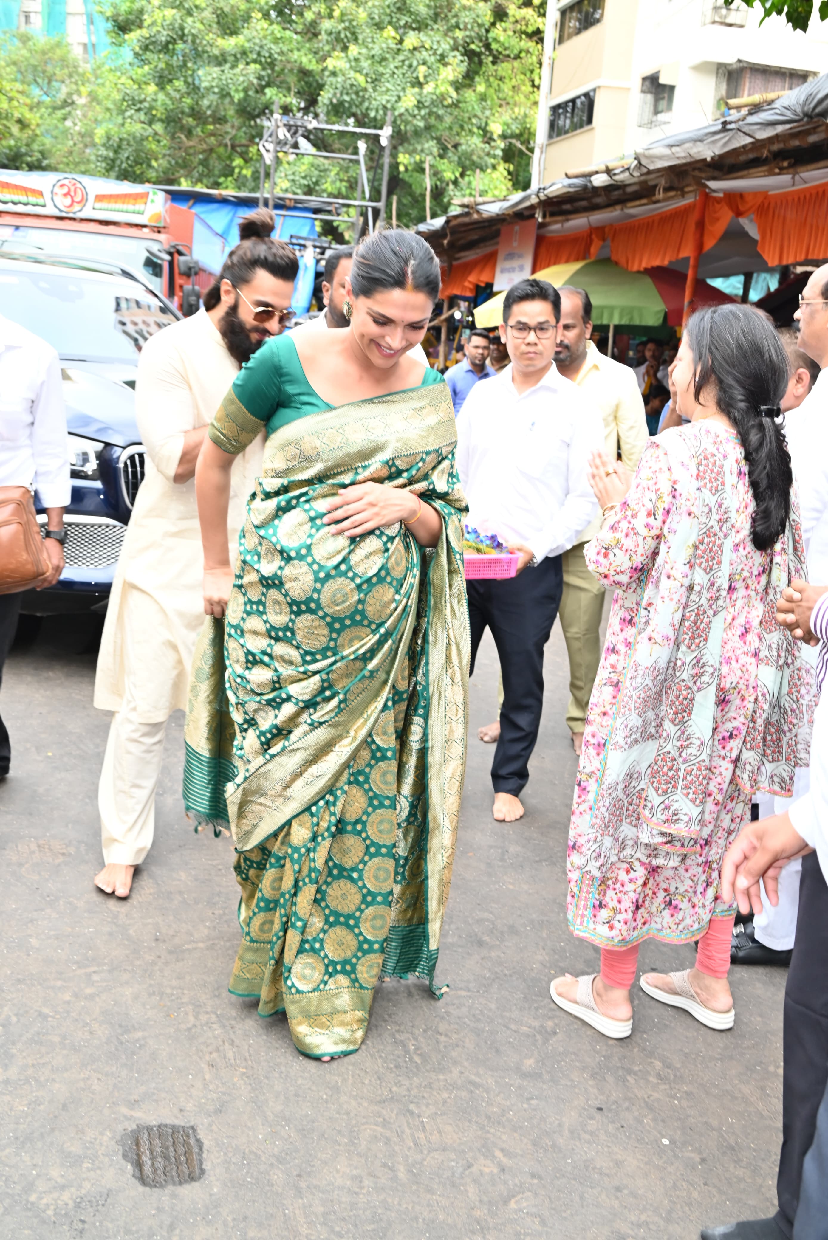 A very gorgeous, mom-to-be Deepika Padukone was spotted at the Siddhivinayak temple in Mumbai today