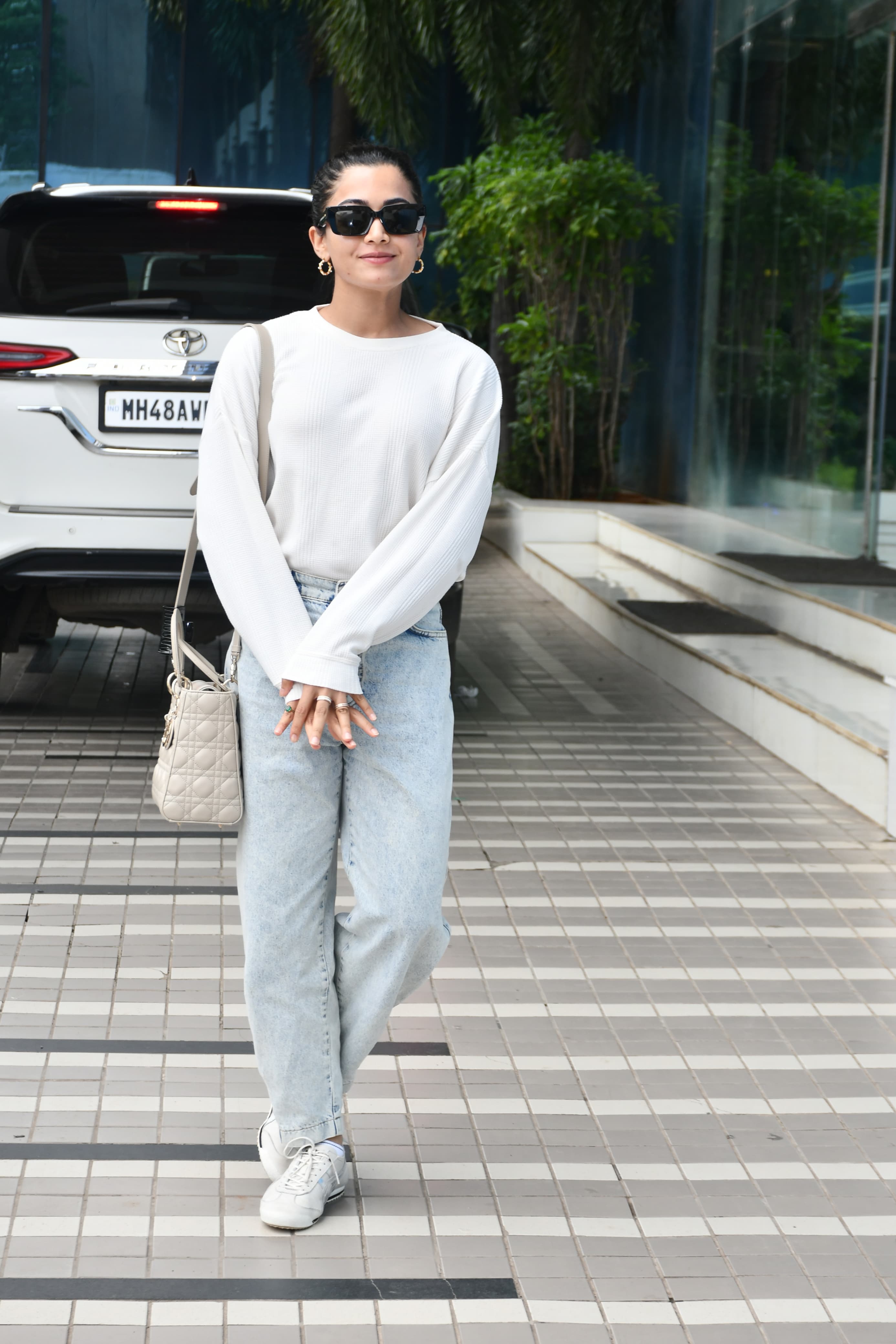 Rashmika Mandanna posed for the paparazzi today
