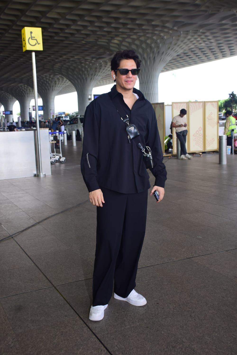 Vijay Varma brought his starry self to the Mumbai airport
