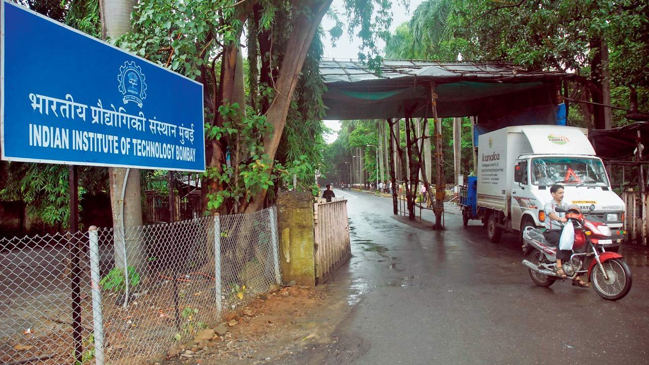 Mumbai: Students object to IIT-B’s tie-up with Israeli university
