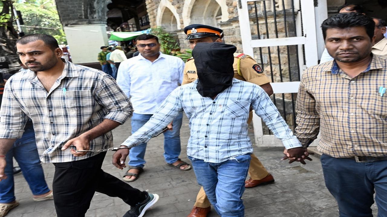 The police have recovered all the jewellery from the accused, they claimed. He has been sent to police custody till Sunday