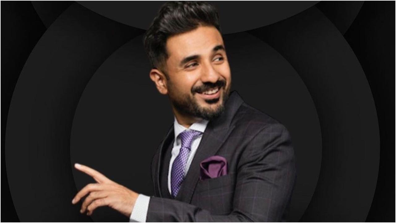 Vir Das announces he'll be hosting International Emmy Awards, Hrithik Roshan goes 'wow'