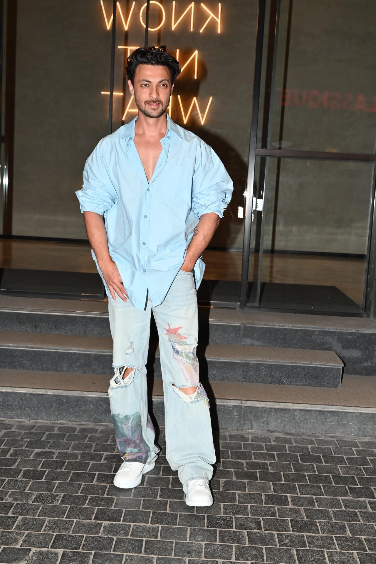 Yudhra screening Raghav Juyal touches Remo D’Souza’s feet, Siddhant