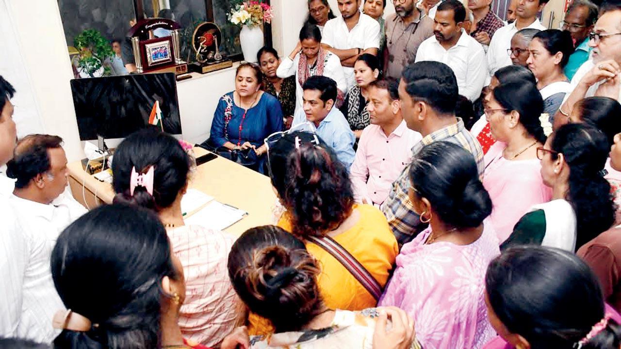 Activists and motorists ask for post-monsoon closure of connector
