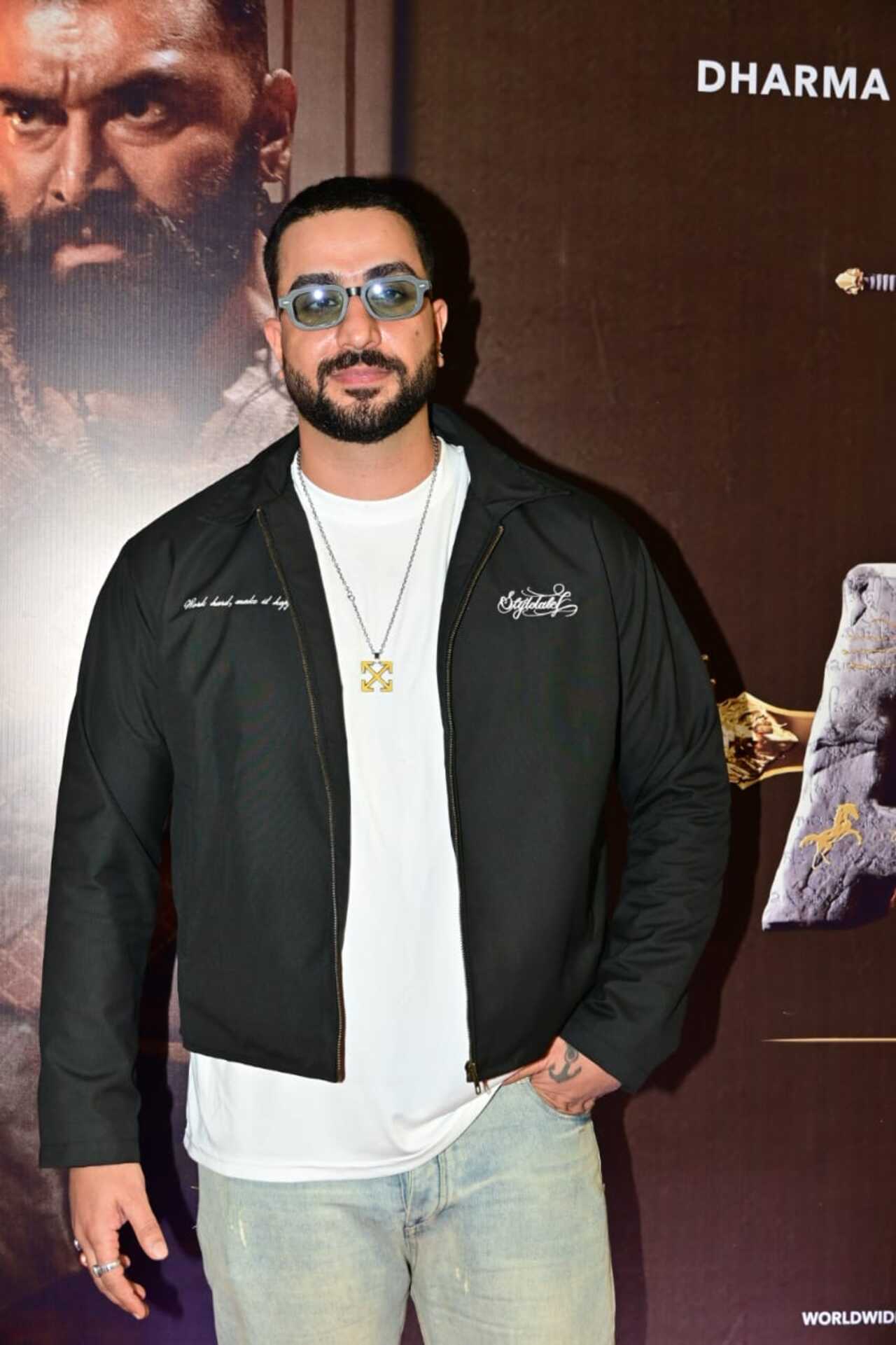 TV star Aly Goni looked smart in his comfy outfit as he reached the screening of the film
