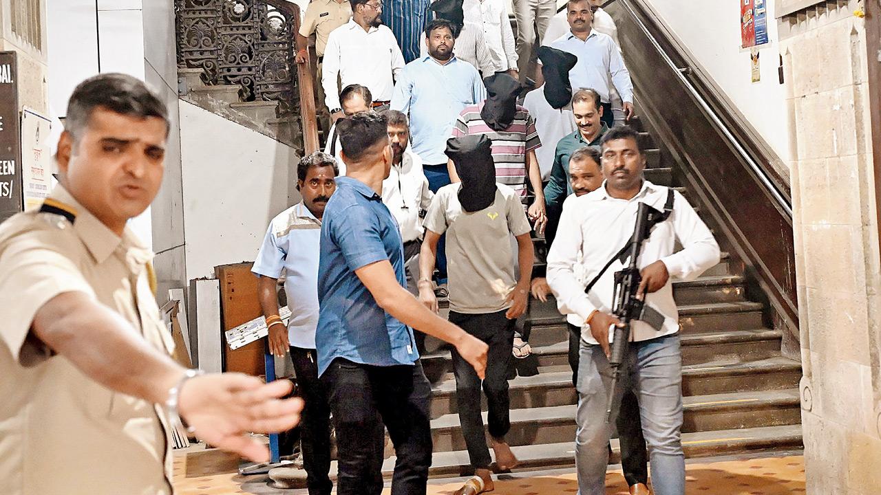 The police produce four accused in the Baba Siddique firing case at the Esplanade court, Fort, on October 21, 2024. Pic/Sayyed Sameer Abedi