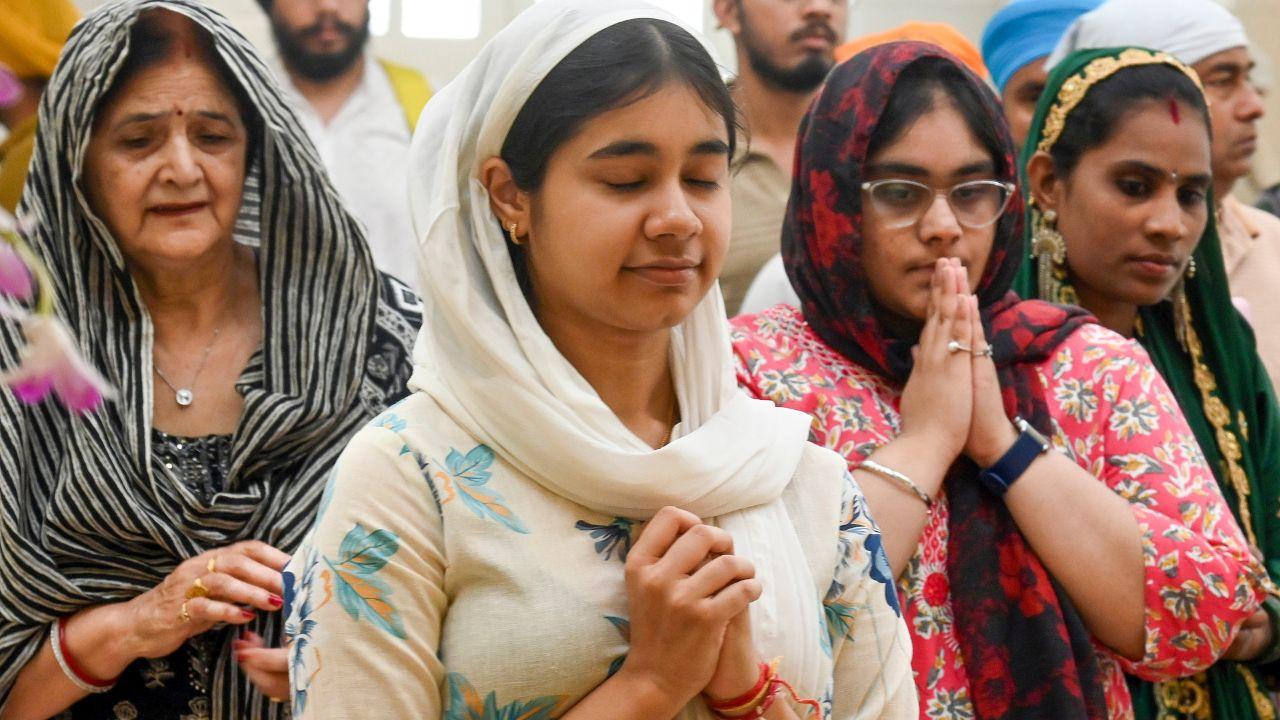 Members of the Sikh community gathered at a gurdwara in Bengaluru, Karnataka, to offer prayers on Baisakhi. The festival also marks the foundation day of the 'Khalsa Panth (Sikh order)' by the 10th Sikh Guru, Gobind Singh