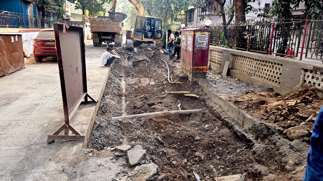 An excavated road at Lokhandwala in Andheri West 