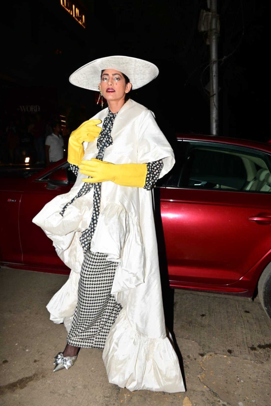 Kubbra Sait, with her quirky dressing style, always steals the show, and this look had our heart