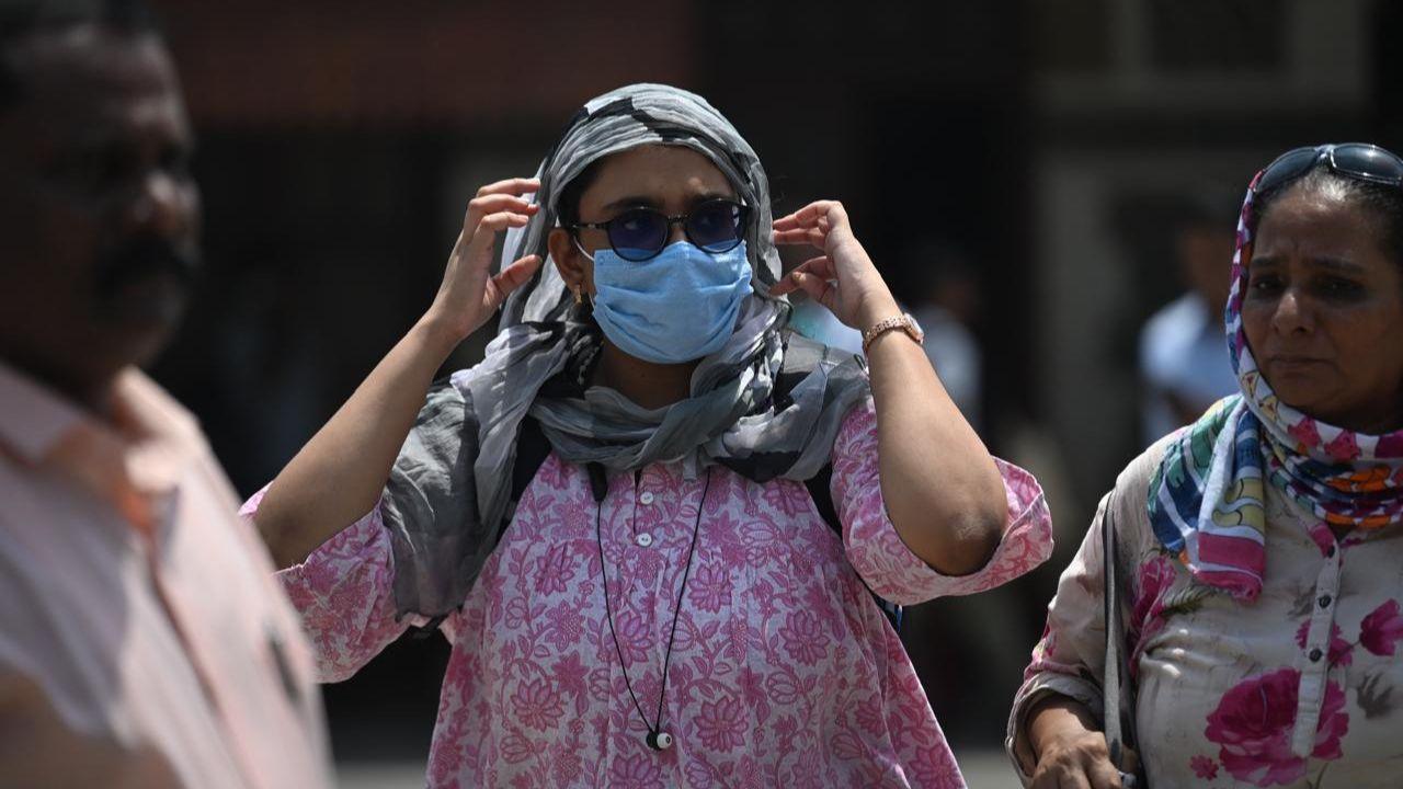 On Wednesday, maximum and the minimum temperatures likely to be around 35 degree Celsius and 25 degree Celsius
