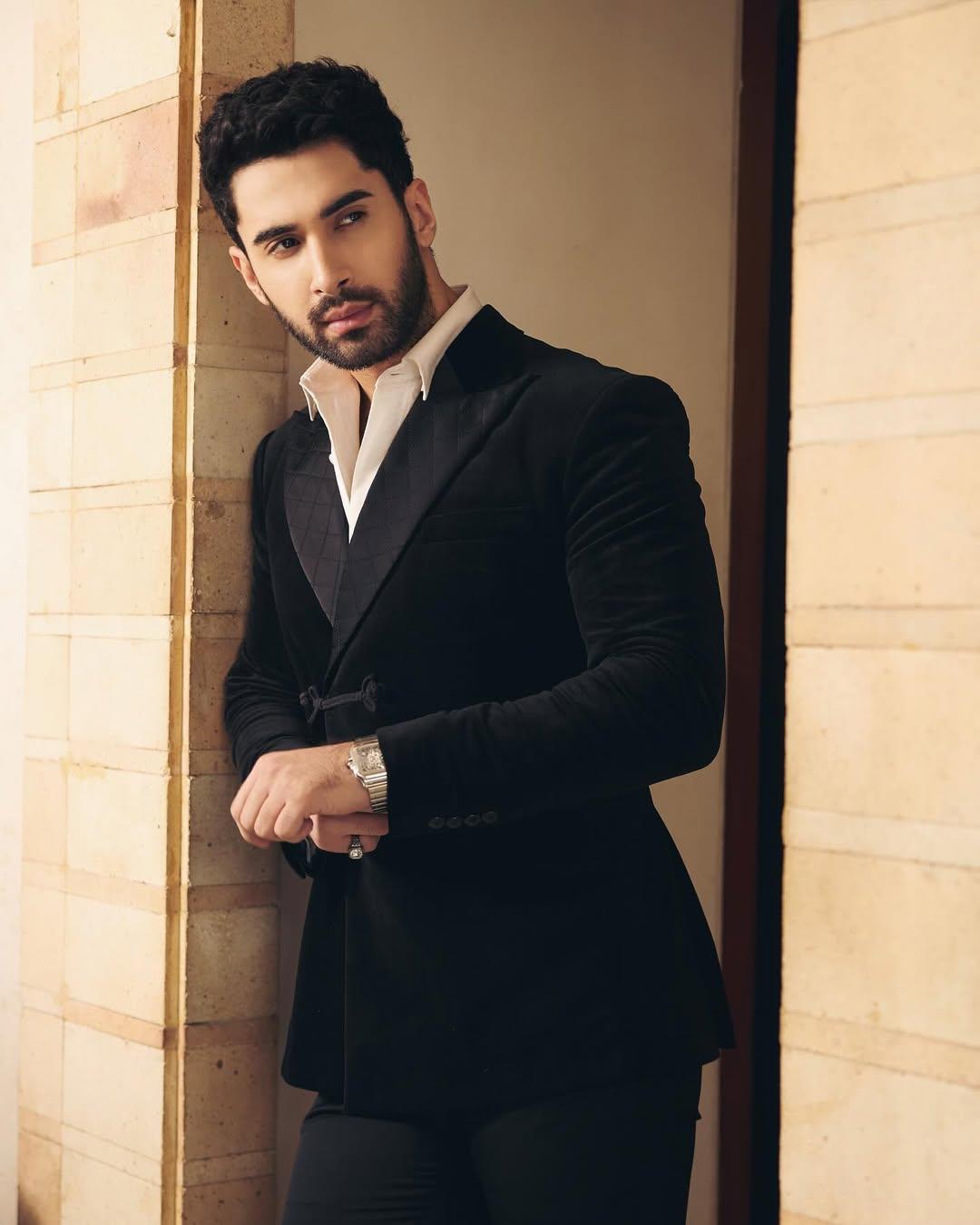 In this look, Lakshya had jaws dropped as he wore a crisp white shirt with a stylish black blazer and matching pants