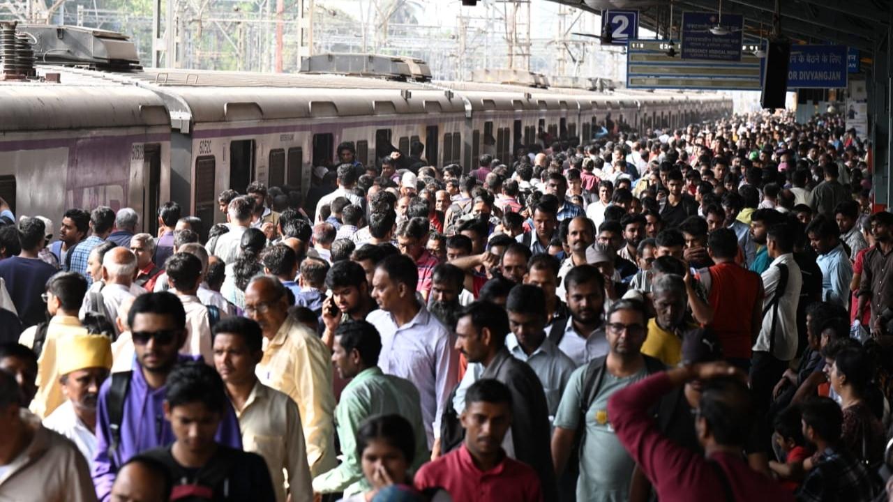 On 12th/13th April, the block will be undertaken from 23:30 hrs to 09:00 hrs on UP & Down slow and Down fast lines and from 23:30 hrs to 08:00 hrs on UP fast line