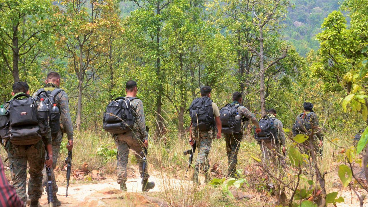 Those killed include a central committee member of the extremist outfit Prayag Manjhi alias Vivek, special area committee member Arvind Yadav alias Avinash, zonal committee member Sahebram Manjhi alias Rahul Manjhi, Mahesh Manjhi alias Mota, Talu, Ranju Manjhi, Gangaram and Mahesh