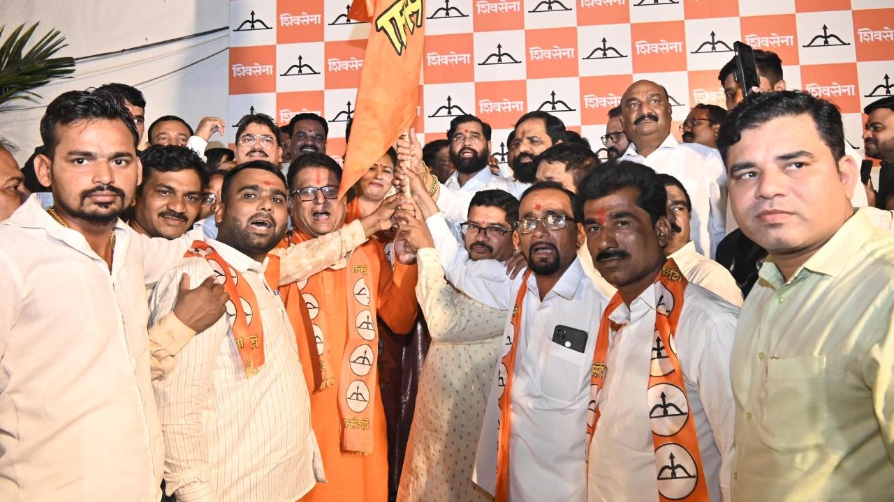 Shinde said 40-50 former corporators of Sena (UBT) have returned to 