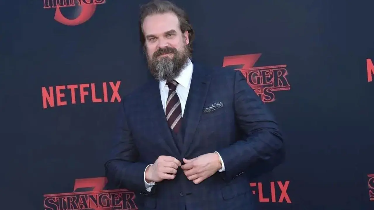 DYK? David Harbour believed his Stranger Things character would die in season 1