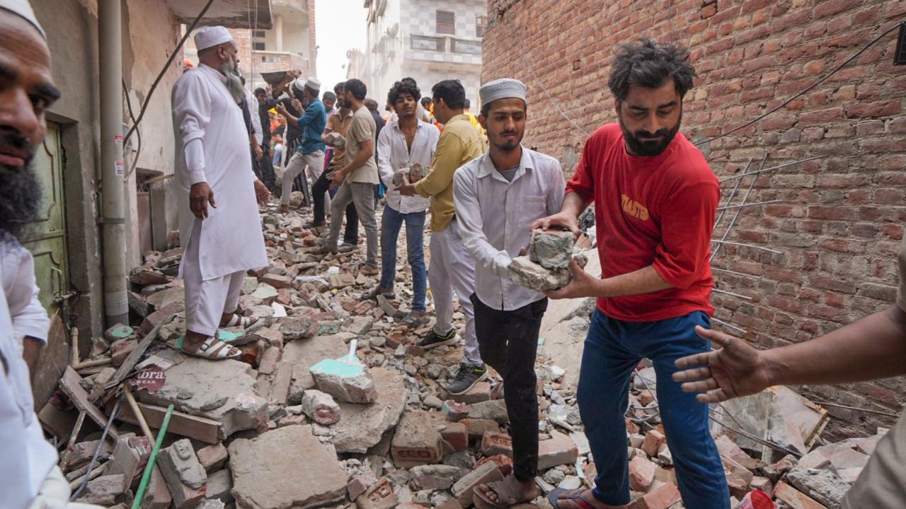 Around 8-10 people are believed to be under the rubble, Additional Deputy Commissioner of Police (North East) Sandeep Lama said