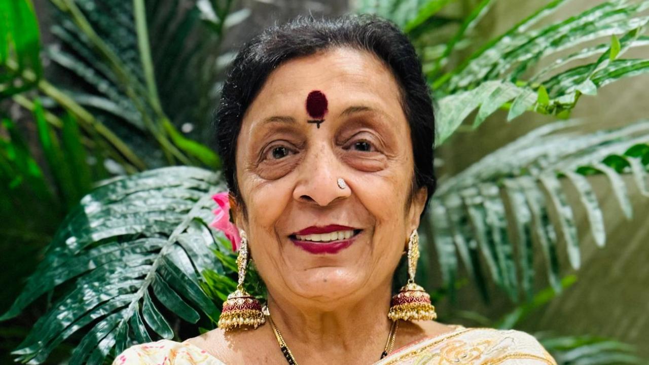 Organising drama shows, cooking breakfast dishes and other delicacies on order, feeding stray dogs every day — Devyani Kothari is a mother who has embraced all her creative interests