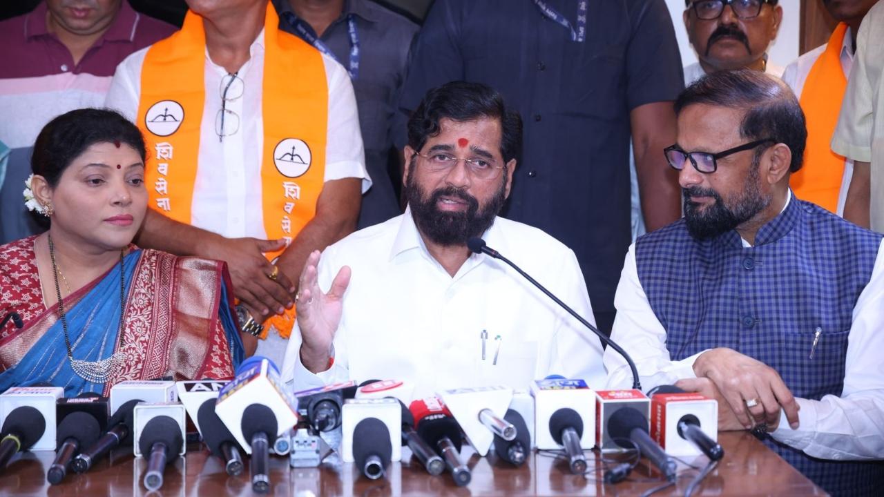 Eknath Shinde expressed confidence that the Mahayuti alliance will extend its dominance from the state Assembly to municipal corporations across Maharashtra. He credited public support to the developmental work carried out by the coalition government over the past two and a half years, saying that people are standing with those who fulfil their promises