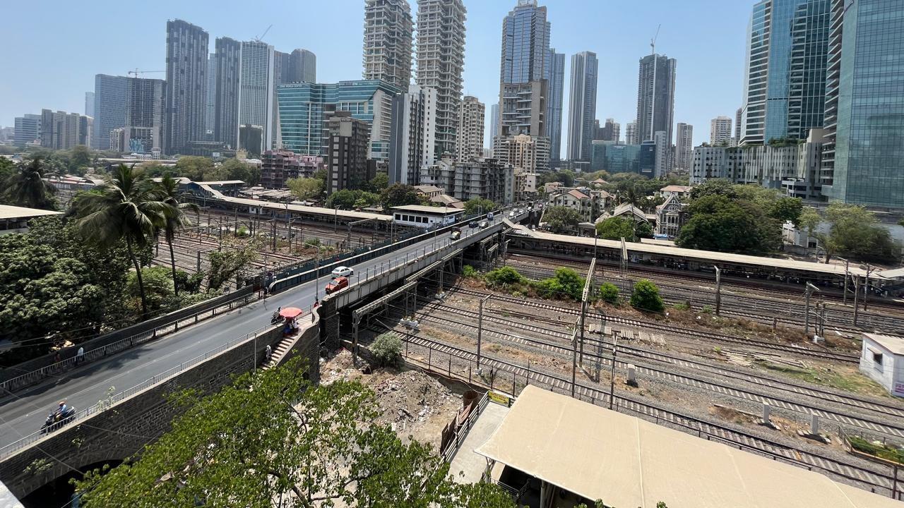 IN PHOTOS: Elphinstone Bridge in Mumbai set to be shut for traffic