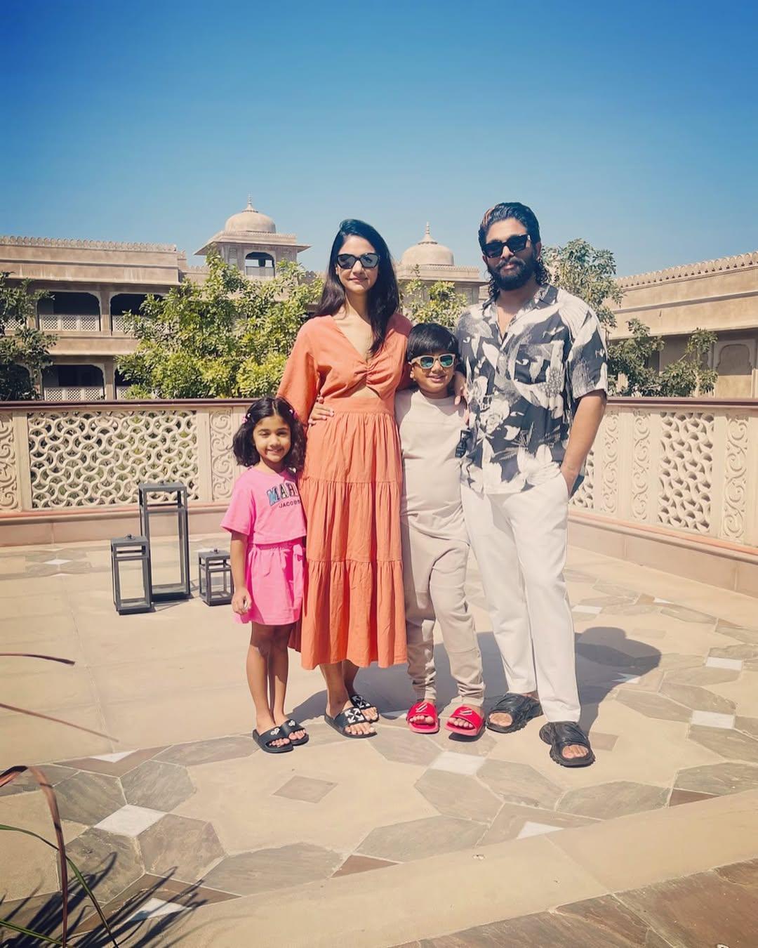 A perfect family picture—Allu Arjun is seen smiling as he poses with his entire world: his wife and kids, during a short trip