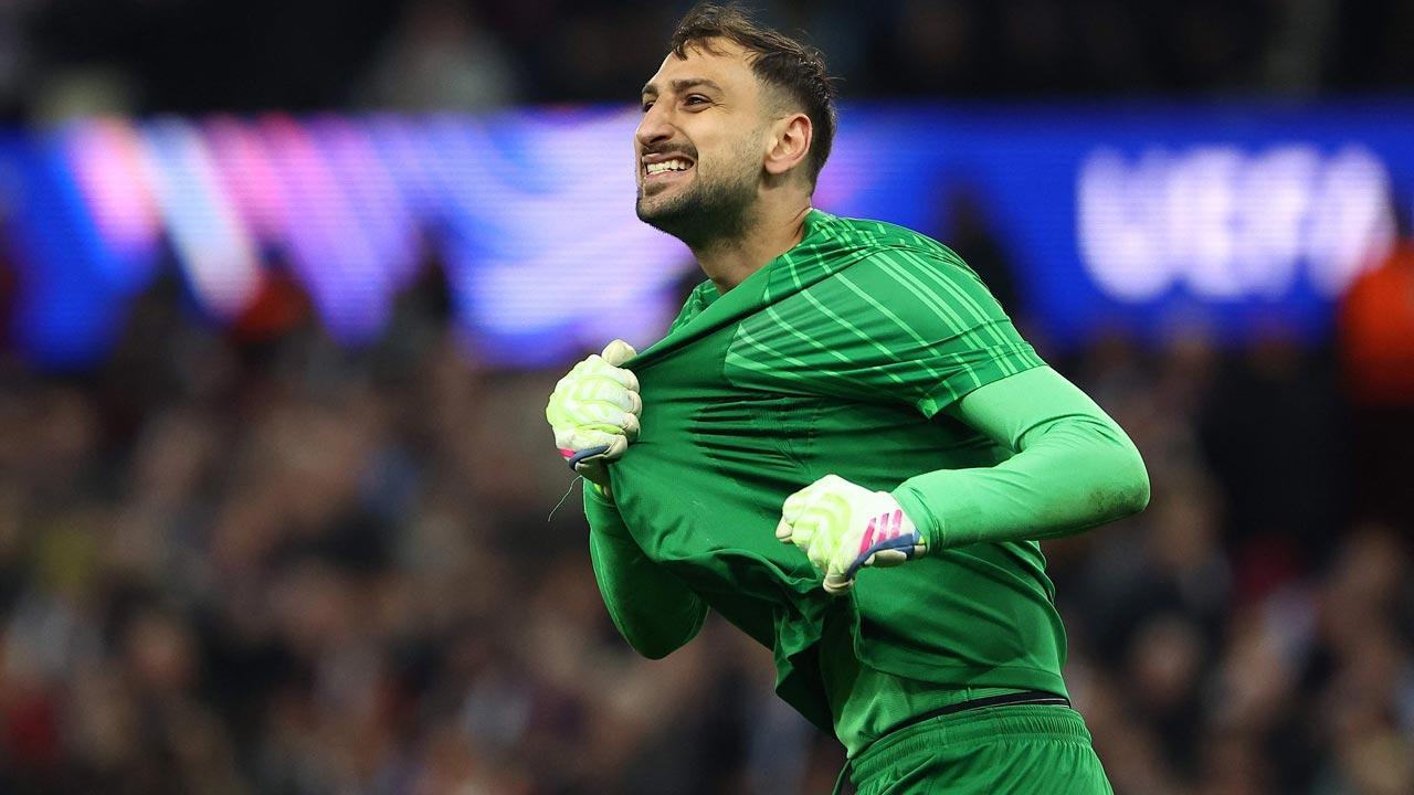 PSG survive Aston Villa scare to reach Champions League semis