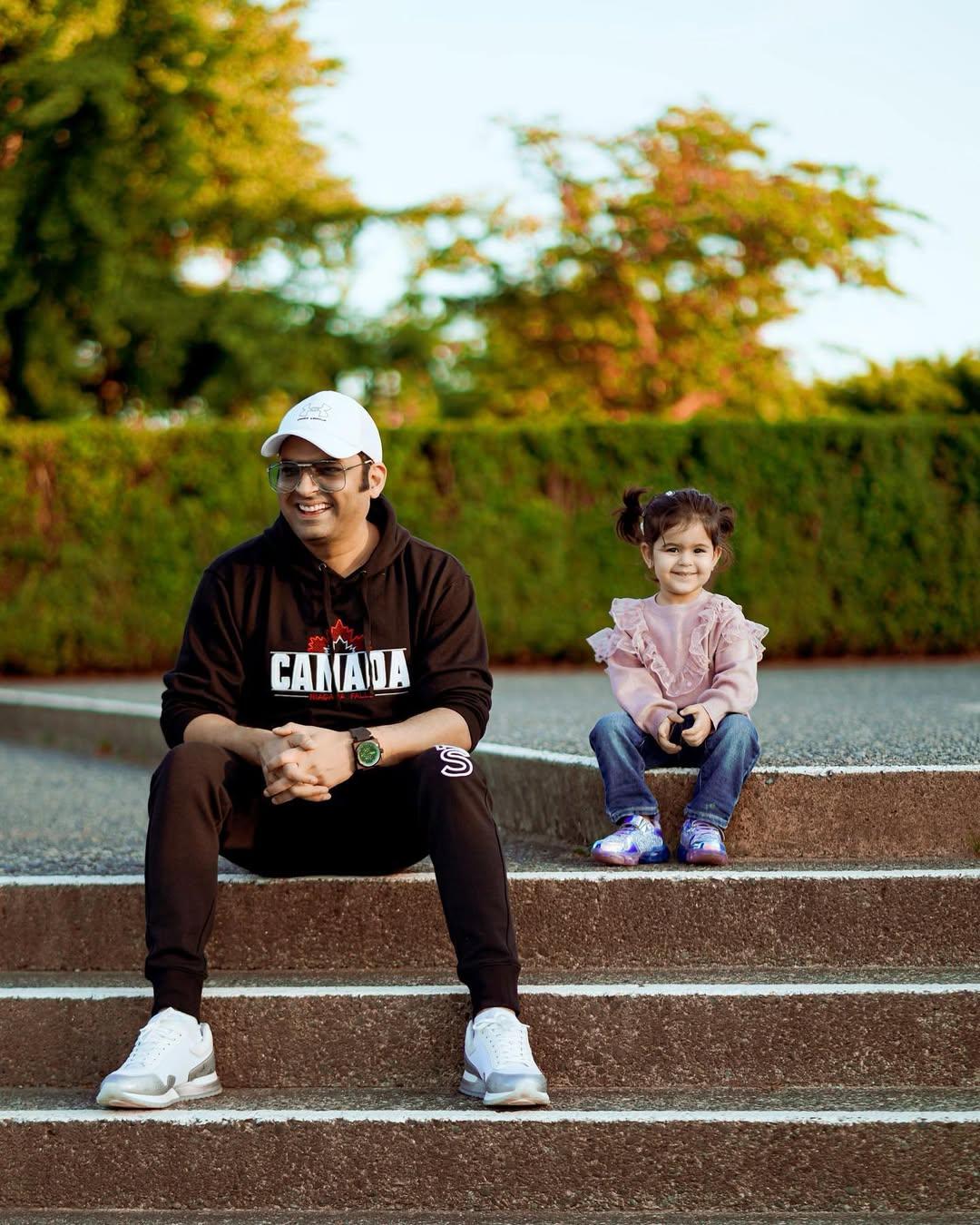 Kapil often shares adorable pictures with his little bundle of joy, Anayra