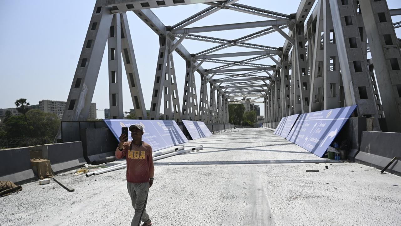According to officials, the work related to the main structure, as well as approach roads and the connecting stretch to the CD Barfiwala bridge, has been finished