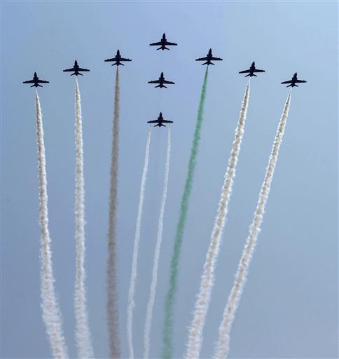 The event is part of the Indian Air Force’s outreach effort to inspire young people to take interest in aviation and the armed forces. A similar aerial showcase by the Surya Kiran team is scheduled to take place in Patna on 22nd and 23rd April.