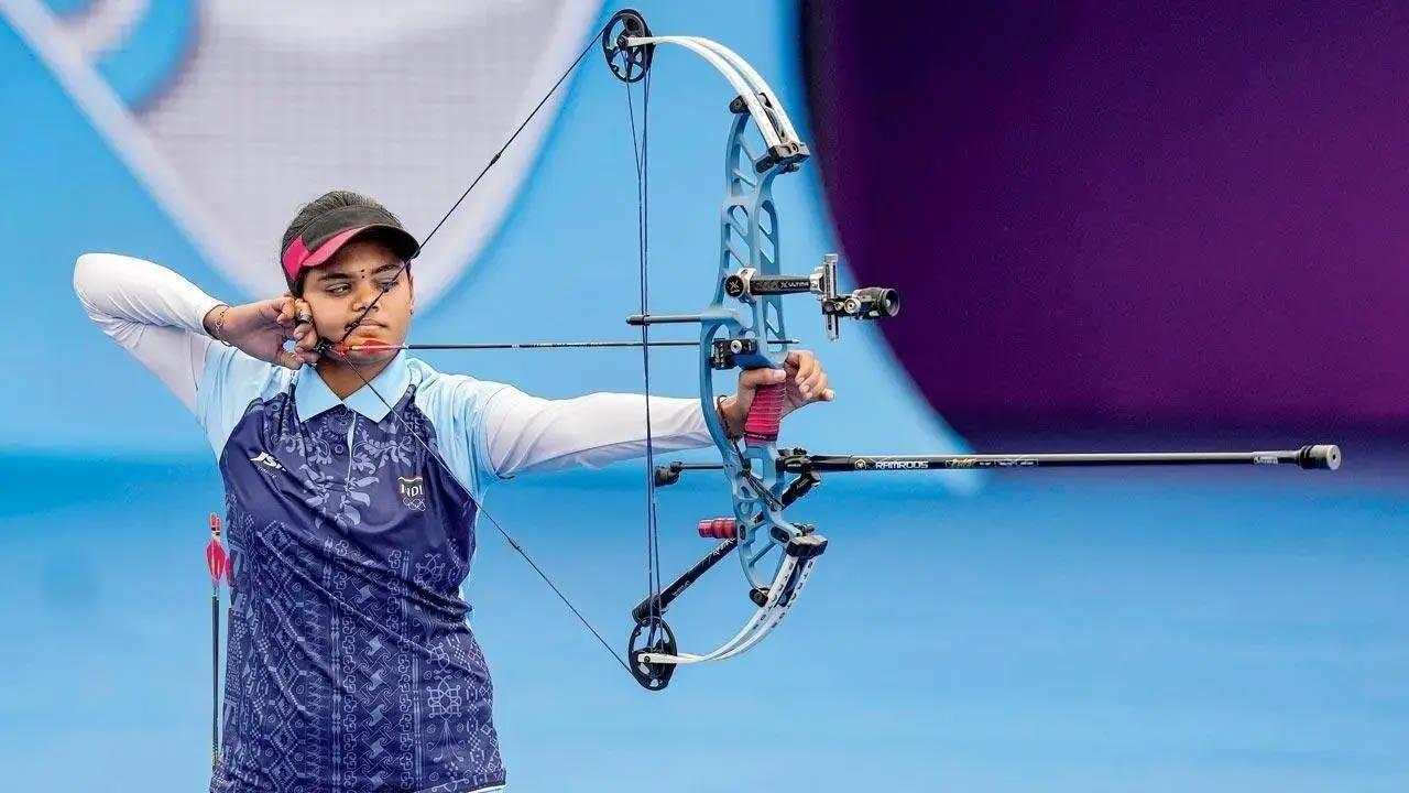 India’s Jyothi Vennam and Rishabh Yadav clinch gold at Archery World Cup Stage 1
