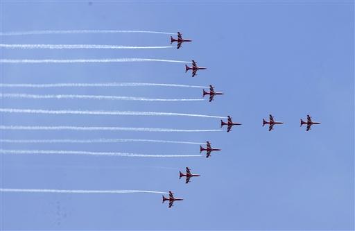 The performance featured a combination of composite and synchronisation phases by nine aircraft flying in tight formations. The jets executed thrilling low-altitude manoeuvres, with some flying as low as 100 feet above ground.