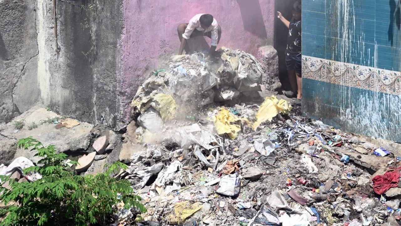 These piles of plastic waste and construction debris highlight severe pollution and neglect