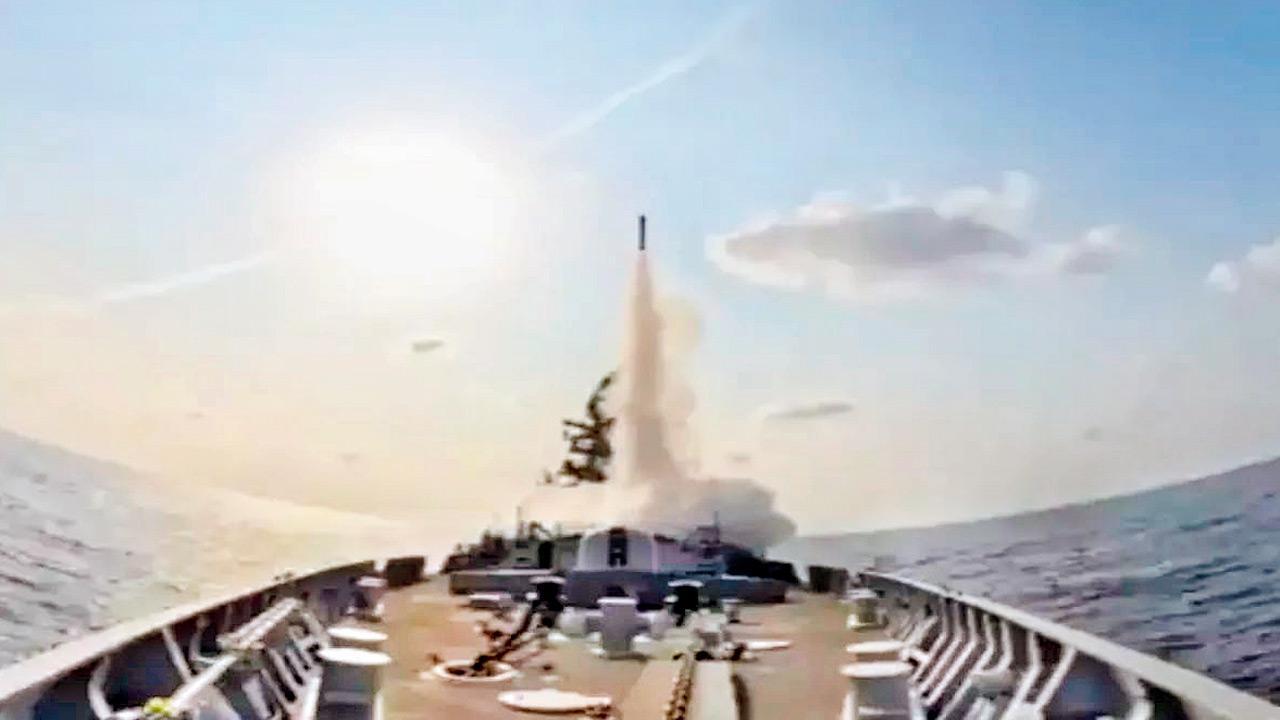 Pak to conduct missile test off Karachi coast amid tensions