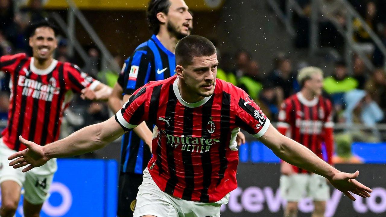 Luka Jovic shoots AC Milan into Italian Cup final with derby double