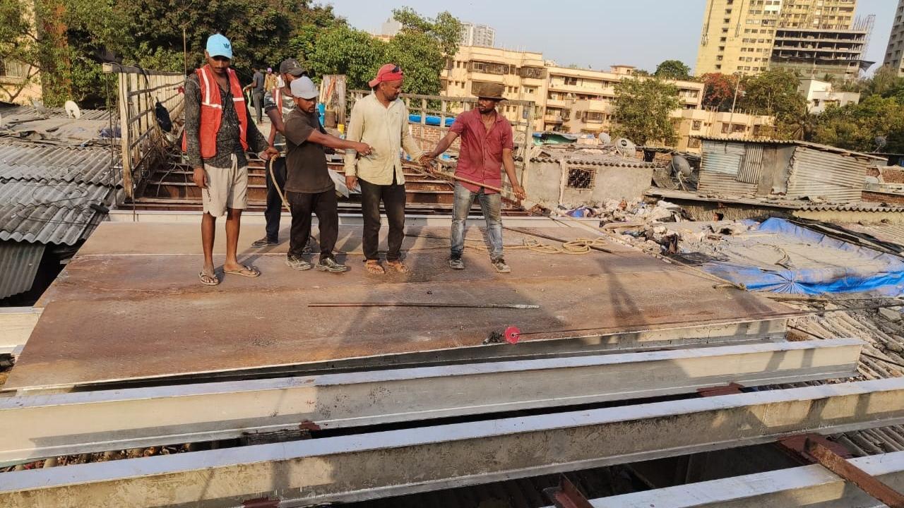 Mumbai: Mahim bridge undergoes urgent repairs
