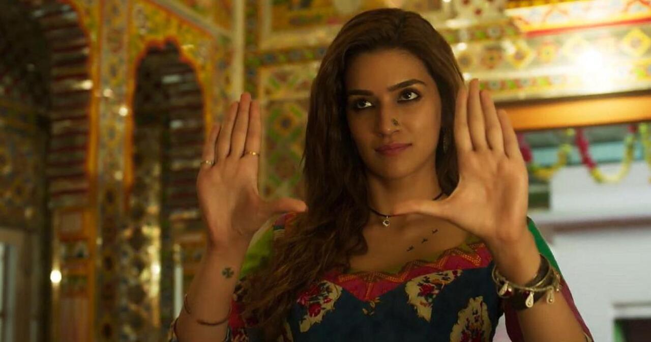 Mimi
Kriti Sanon's character Mimi is a small town girl with big dreams beyond her means. To make her dreams realistic, she unwillingly agrees to become a surrogate for a foreign couple. However, things do bad when the couple abandon the child and she is forced to take tough decisions that change the course of her future. The film filled with laughter, drama, emotion and love is a perfect watch with your mother. The film is available to stream on Netflix