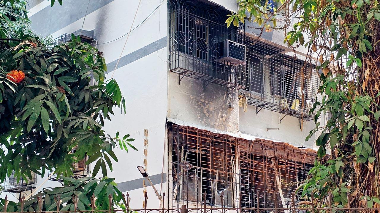Brooklyn building fire: Mother relieved as son out of danger