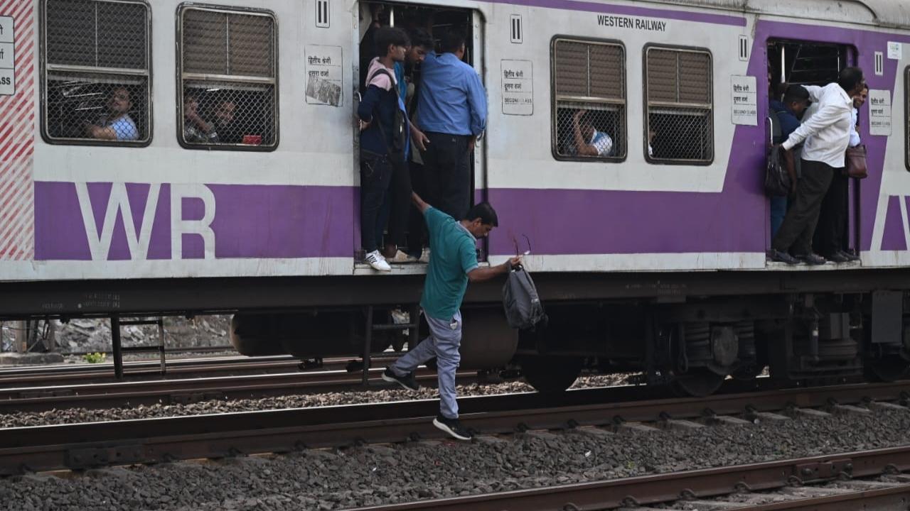 Authorities have urged commuters to stay cautious during such incidents and avoid taking risks by walking on the tracks