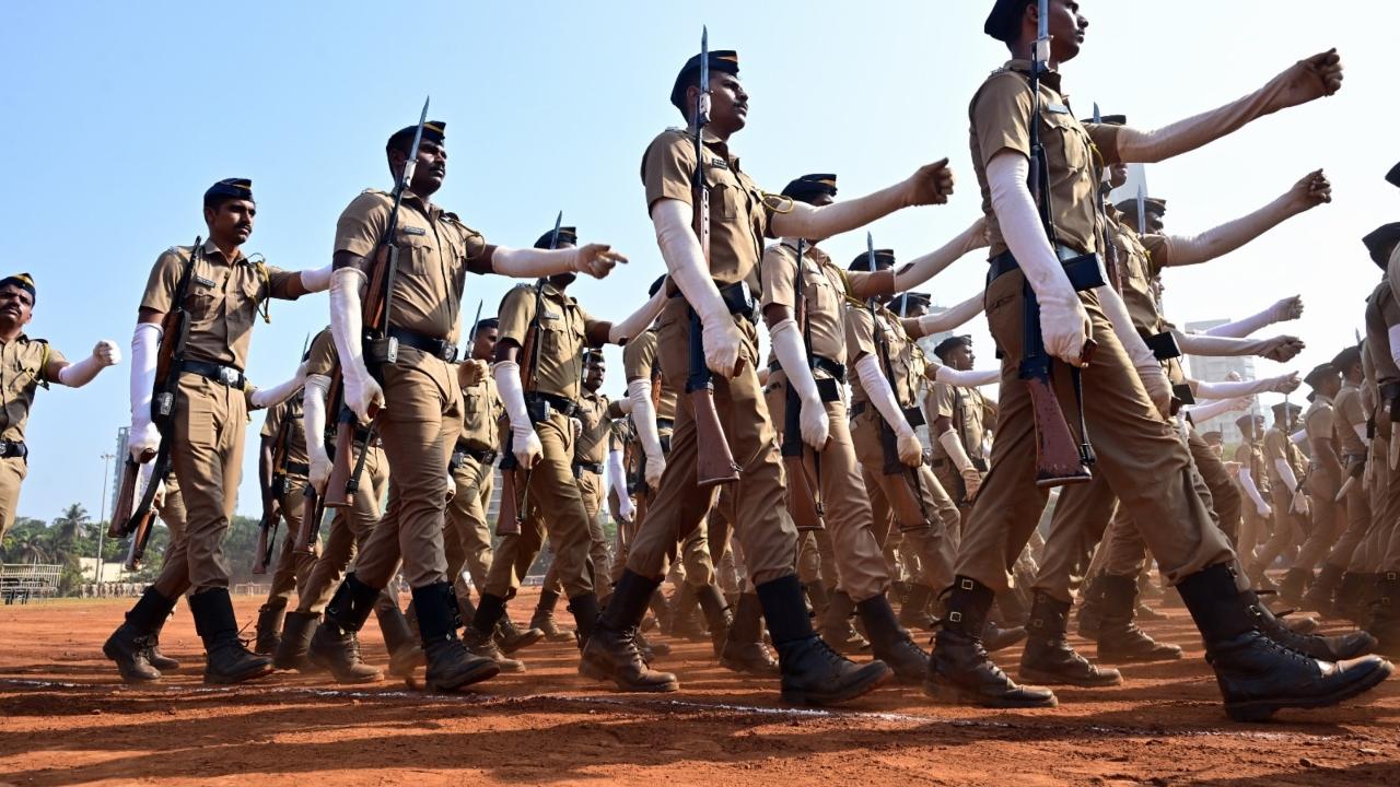 The act created two new states out of the erstwhile Bombay State - Maharashtra, for the Marathi-speaking people, and Gujarat, for those whose mother tongue is Gujarati