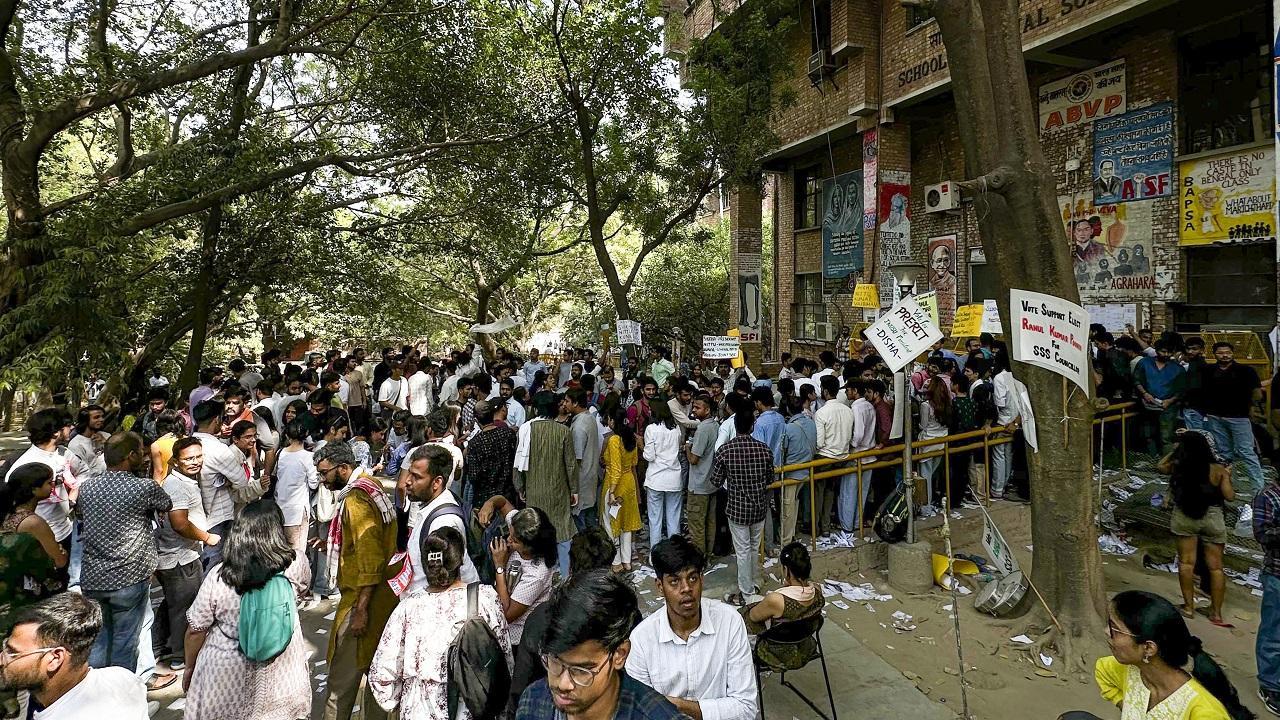 Left maintains JNUSU foothold; ABVP breaks nine-year drought