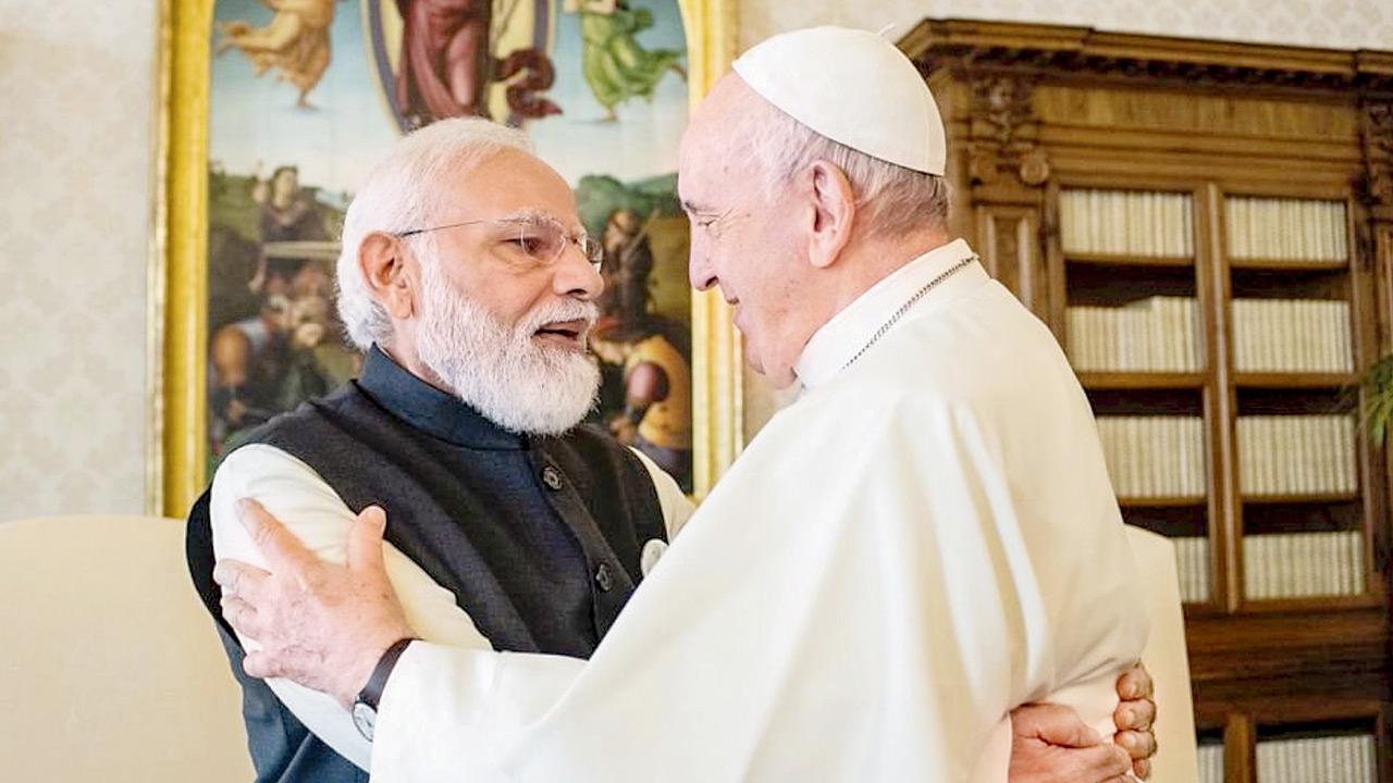 Pope Francis with Prime Minister Narendra Modi at the Vatican City on October 30, 2021. File Pic/PTI