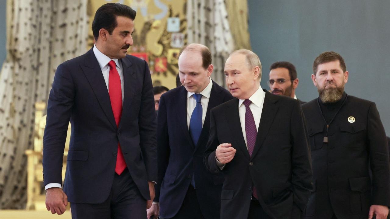 Qatar’s Emir Sheikh Tamim bin Hamad Al-Thani told Russian President Vladimir Putin on Thursday that Syria’s new leader was keen to build ties with Moscow