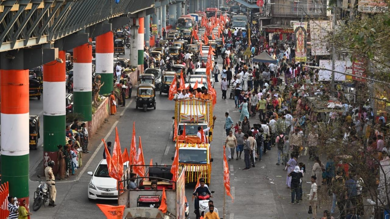 Sources said the police had noted attempts by some organisers to alter the traditional Ram Navami procession routes, and local police stations have been directed to exercise caution