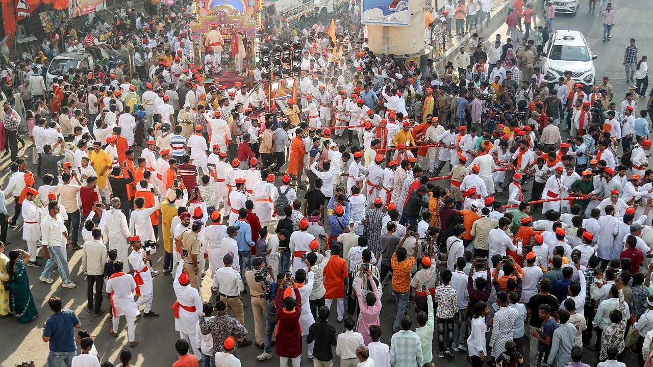 Eggs hurled at Ram Navami procession in Palghar; cops register case