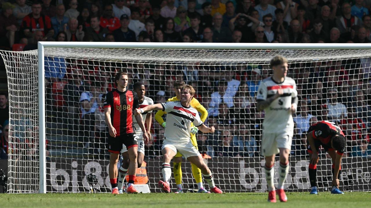 Man Utd grab late goal for 1-1 draw vs Bournemouth
