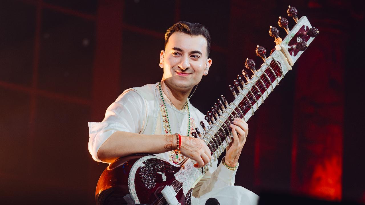 PICS: Sitarist Rishab Rikhiram Sharma`s gives enthralling performances in Mumbai