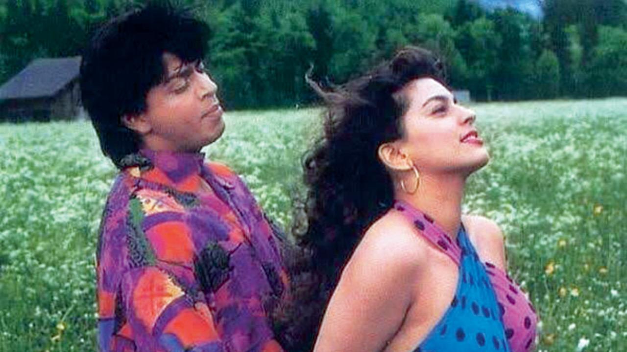 Shah Rukh Khan and Juhi Chawla in Darr