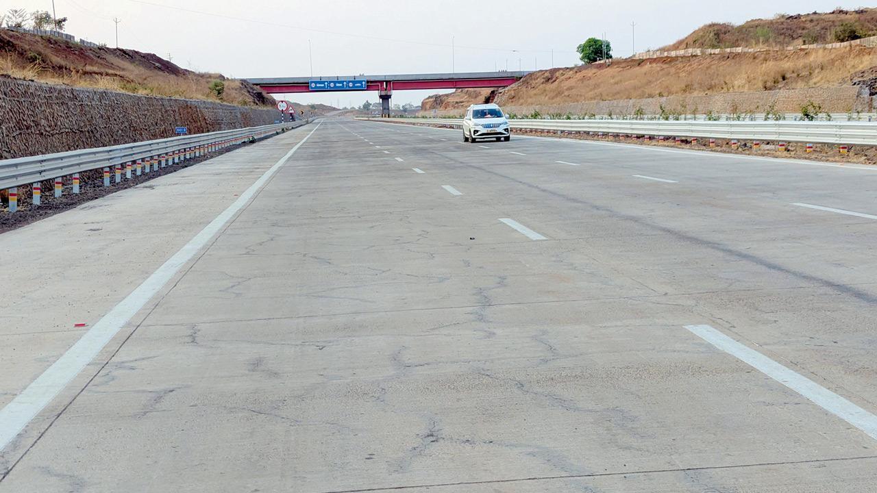 Maharashtra: Unopened stretch on Samruddhi road patched up, shut