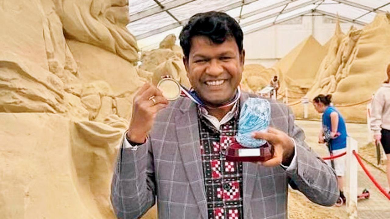 Sand artist Sudarsan Pattnaik wins UK award