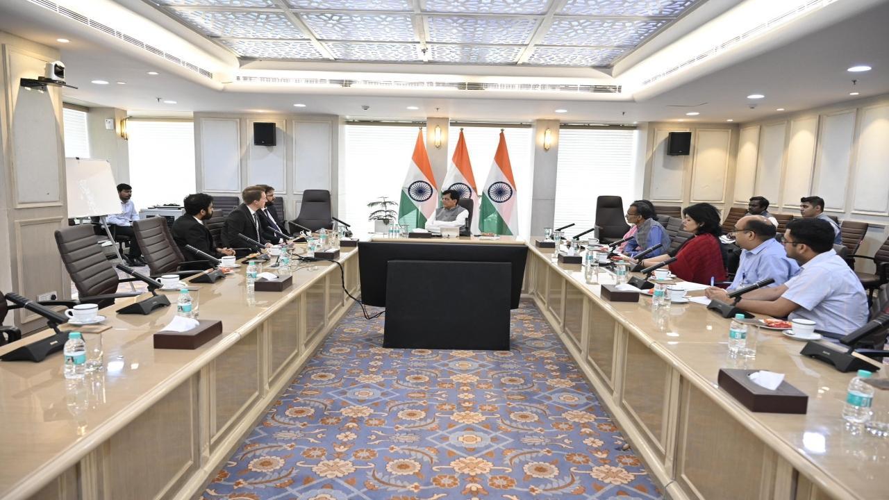 Piyush Goyal meets Starlink officials, discusses future investment plans, partnerships in India